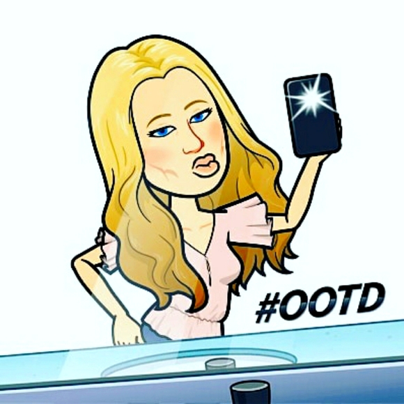 Meet your Posher, Lori . - Picture 1 of 1